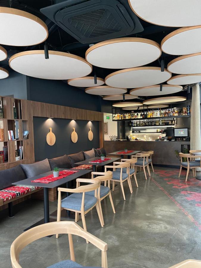 Etnomania Boutique Hotel بريشتاين المظهر الخارجي الصورة